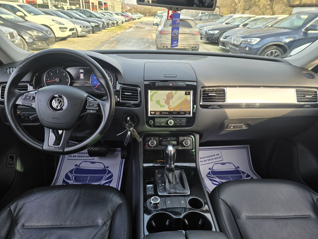 VW Touareg 3.0TDI 245к.с 4х4 Топ състояние - автомобили, коли, обяви за нови и употребявани 14
