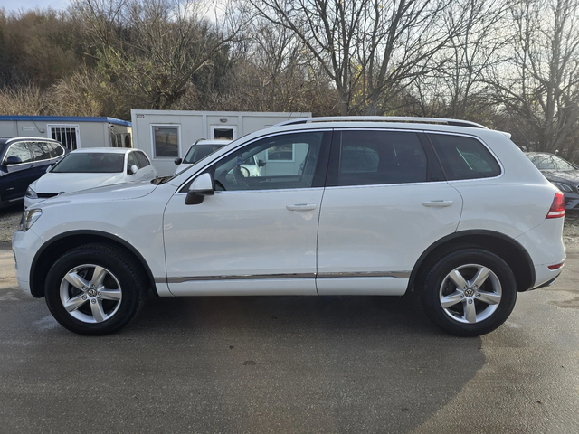 VW Touareg 3.0TDI 245к.с 4х4 Топ състояние - автомобили, коли, обяви за нови и употребявани 6