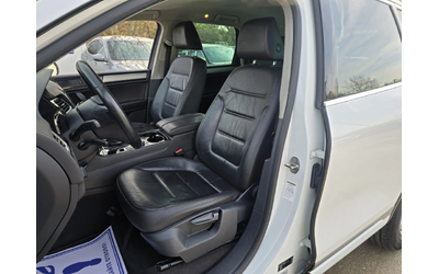 VW Touareg 3.0TDI 245к.с 4х4 Топ състояние - автомобили, коли, обяви за нови и употребявани 8