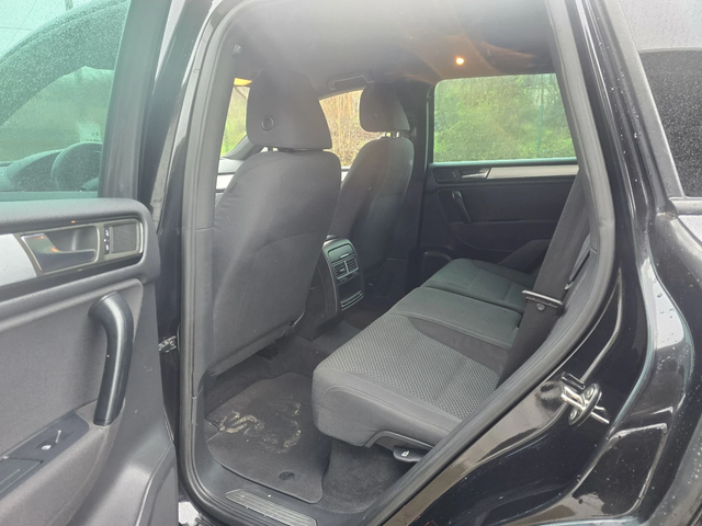 VW Touareg 3.0TDI 239к.с 4х4 tiptronic - автомобили, коли, обяви за нови и употребявани 10