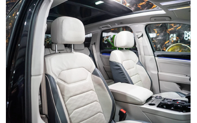 VW Touareg 50TDI 4MOTION FULL R LINE ПАНО ЛИЗИНГ 100% - автомобили, коли, обяви за нови и употребявани 12