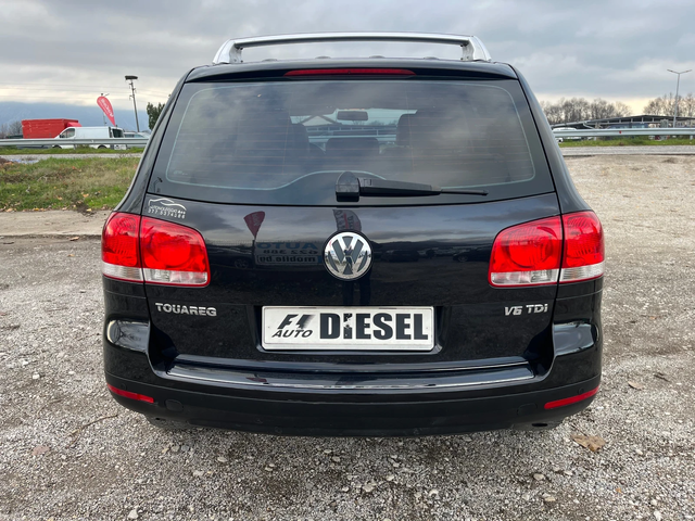 VW Touareg 3.0TDI-224-NAVI-ITALIA - автомобили, коли, обяви за нови и употребявани 10