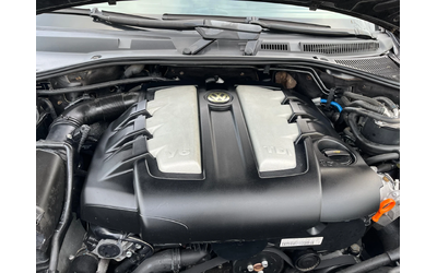 VW Touareg 3.0TDI-224-NAVI-ITALIA - автомобили, коли, обяви за нови и употребявани 14