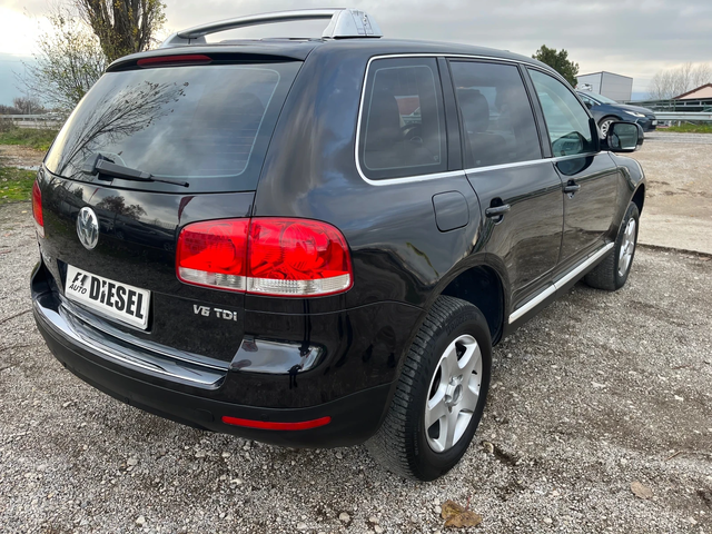 VW Touareg 3.0TDI-224-NAVI-ITALIA - автомобили, коли, обяви за нови и употребявани 9