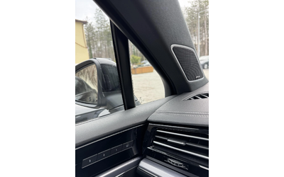 VW Touareg R-LINE - автомобили, коли, обяви за нови и употребявани 16