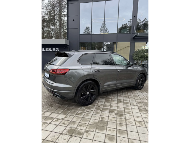 VW Touareg R-LINE - автомобили, коли, обяви за нови и употребявани 6