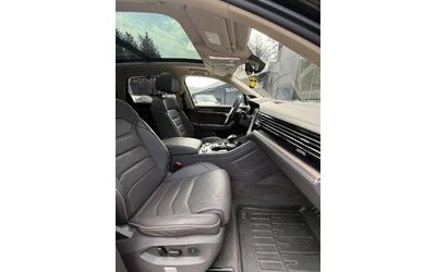 VW Touareg V6 - автомобили, коли, обяви за нови и употребявани 10