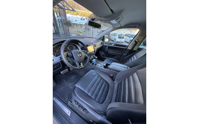 VW Touareg - автомобили, коли, обяви за нови и употребявани 9