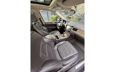 VW Touareg R-LINE - автомобили, коли, обяви за нови и употребявани 11