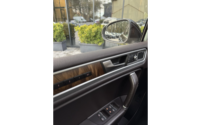 VW Touareg R-LINE - автомобили, коли, обяви за нови и употребявани 16