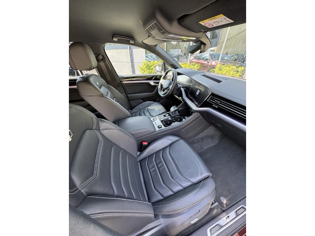 VW Touareg R-LINE - автомобили, коли, обяви за нови и употребявани 11