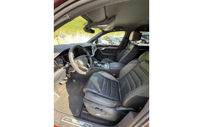 VW Touareg R-LINE - автомобили, коли, обяви за нови и употребявани 9