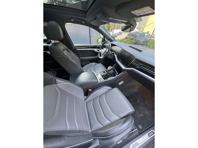 VW Touareg R-LINE - автомобили, коли, обяви за нови и употребявани 11