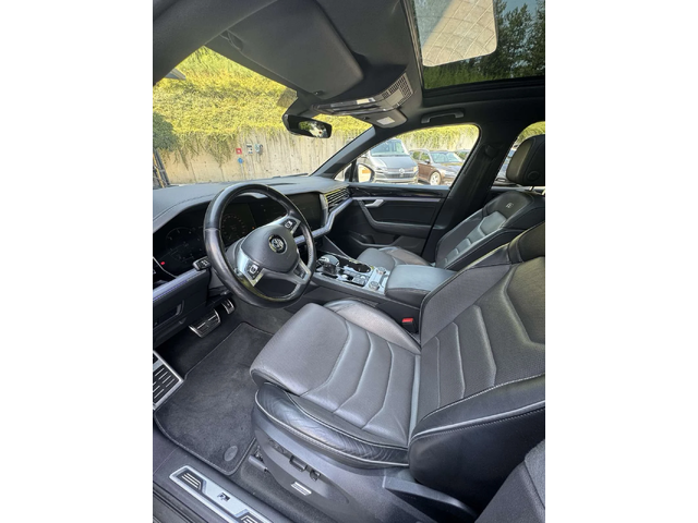 VW Touareg R-LINE - автомобили, коли, обяви за нови и употребявани 9