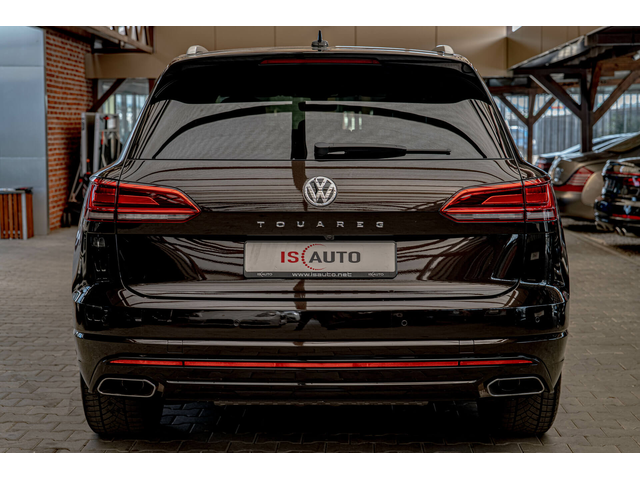 VW Touareg 4.0TDI/Rline/Обдухване/Камера/4Motion/Амбиент - автомобили, коли, обяви за нови и употребявани 3