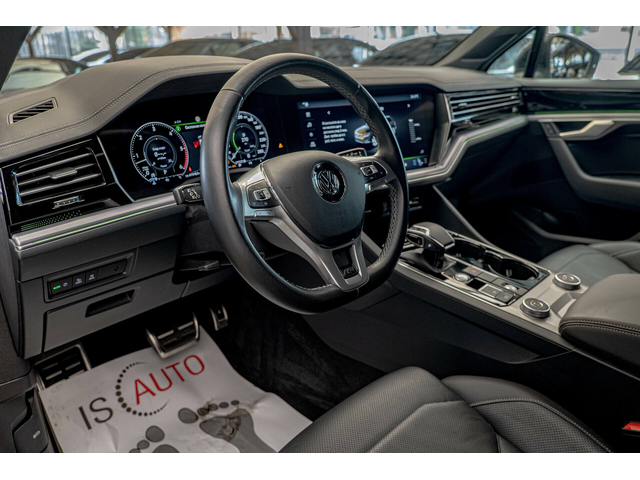 VW Touareg 4.0TDI/Rline/Обдухване/Камера/4Motion/Амбиент - автомобили, коли, обяви за нови и употребявани 6