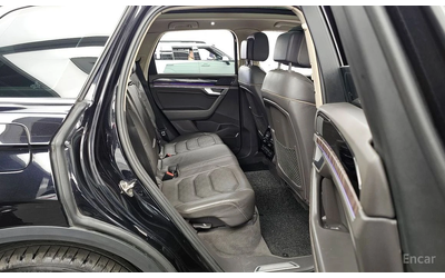 VW Touareg * КОЖА* ПОДГРЕВ* NAVI* PANORAMA* LED* - автомобили, коли, обяви за нови и употребявани 10