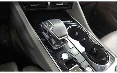 VW Touareg * КОЖА* ПОДГРЕВ* NAVI* PANORAMA* LED* - автомобили, коли, обяви за нови и употребявани 8