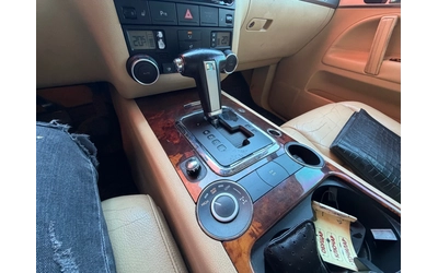 VW Touareg 3.0D* АВТОМАТИК* КОЖА* НА* ПРУЖИНИ* Обслужен - автомобили, коли, обяви за нови и употребявани 12