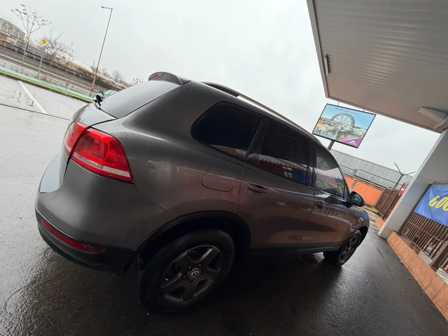 VW Touareg 3.0D* На* Пружини* LED - автомобили, коли, обяви за нови и употребявани 7