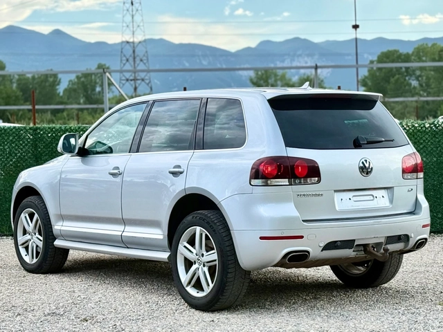 VW Touareg 3.0TDi //R-LINE * FACELIFT* - автомобили, коли, обяви за нови и употребявани 4