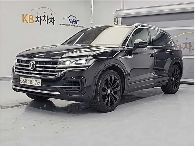 VW Touareg 3.0 V6 TDI / R-lline / 360 КАМЕРИ / ПАНОРАМА /FULL - автомобили, коли, обяви за нови и употребявани 1