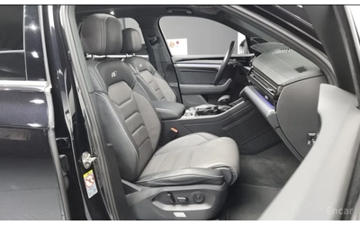 VW Touareg 4.0 V8 TDI / R-line / 360 КАМЕРИ / ПАНОРАМА / FULL - автомобили, коли, обяви за нови и употребявани 12