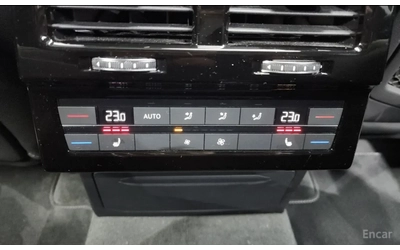 VW Touareg 4.0 V8 TDI / R-line / 360 КАМЕРИ / ПАНОРАМА / FULL - автомобили, коли, обяви за нови и употребявани 15