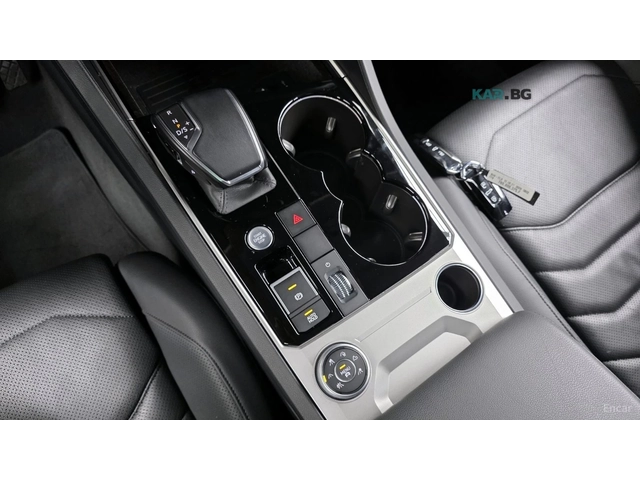 VW Touareg Premium* 3.0TDI* ПОДГРЕВ* ОБДУХ* ДИСТРОНИК* МАСАЖИ - автомобили, коли, обяви за нови и употребявани 10
