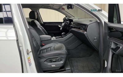 VW Touareg Premium* 3.0TDI* ПОДГРЕВ* ОБДУХ* ДИСТРОНИК* МАСАЖИ - автомобили, коли, обяви за нови и употребявани 8