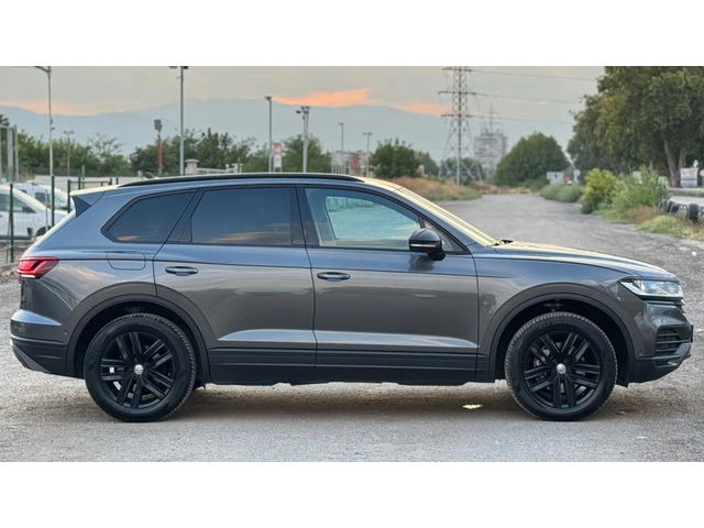 VW Touareg 3.0TDI= 4Motion= Style= - автомобили, коли, обяви за нови и употребявани 3