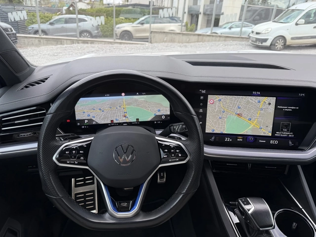 VW Touareg ГАРАНЦИЯ Hybrid R-Line 462 Black Edition Panorama - автомобили, коли, обяви за нови и употребявани 9
