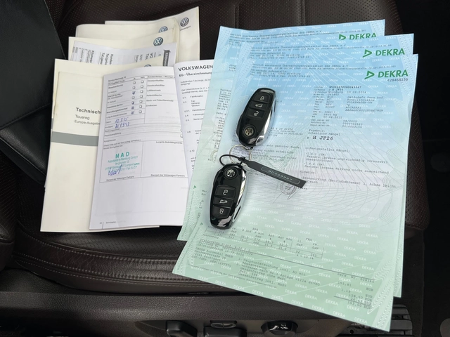 VW Touareg 3.0TDI, 4-MOTION, FULL SERVICE VW-KATO HOB, PANO, - автомобили, коли, обяви за нови и употребявани 15