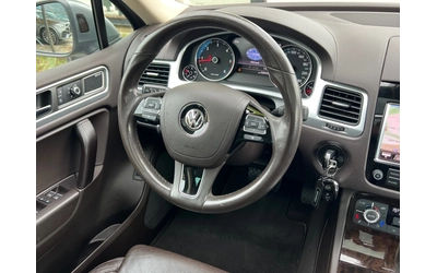 VW Touareg 3.0TDI, 4-MOTION, FULL SERVICE VW-KATO HOB, PANO, - автомобили, коли, обяви за нови и употребявани 10