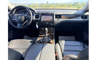 VW Touareg 3.0TDi-FULL-Лизинг през Уникредит - автомобили, коли, обяви за нови и употребявани 10