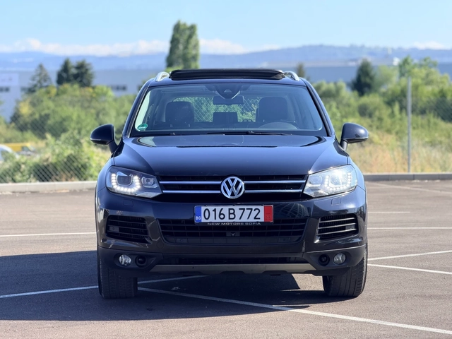 VW Touareg 3.0TDi-FULL-Лизинг през Уникредит - автомобили, коли, обяви за нови и употребявани 1