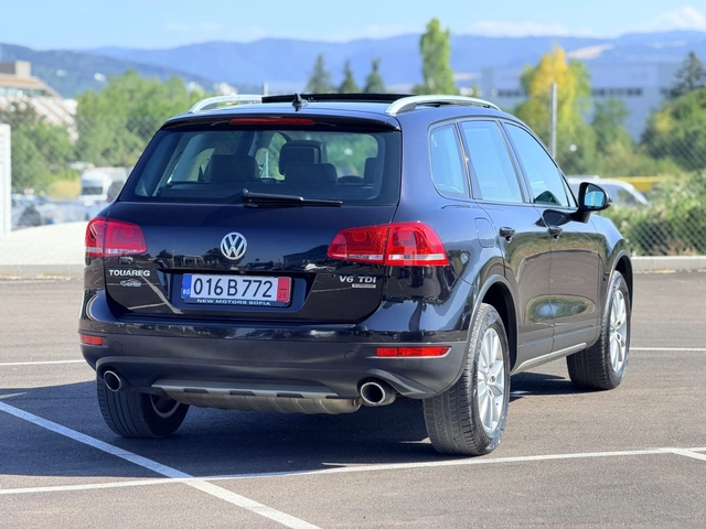 VW Touareg 3.0TDi-FULL-Лизинг през Уникредит - автомобили, коли, обяви за нови и употребявани 5