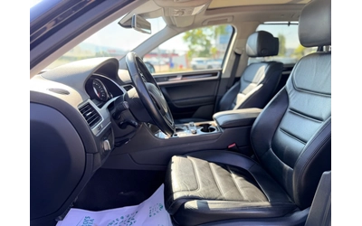 VW Touareg 3.0TDi-FULL-Лизинг през Уникредит - автомобили, коли, обяви за нови и употребявани 8