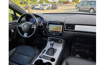 VW Touareg 3.0TDI-239кс= 8СК= 4Х4= LED= NAVI= ПОДГРЕВ - автомобили, коли, обяви за нови и употребявани 12