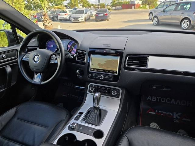 VW Touareg 3.0TDI-239кс= 8СК= 4Х4= LED= NAVI= ПОДГРЕВ - автомобили, коли, обяви за нови и употребявани 12