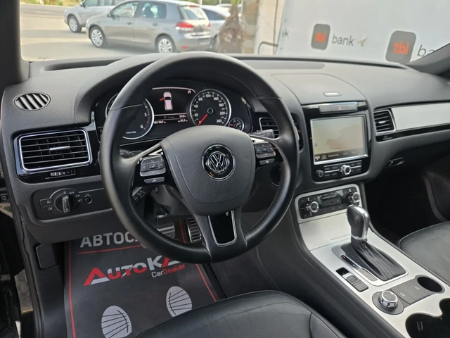 VW Touareg 3.0TDI-239кс= 8СК= 4Х4= LED= NAVI= ПОДГРЕВ - автомобили, коли, обяви за нови и употребявани 7