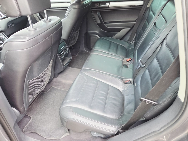 VW Touareg 3, 000TDI EURO5B - автомобили, коли, обяви за нови и употребявани 10