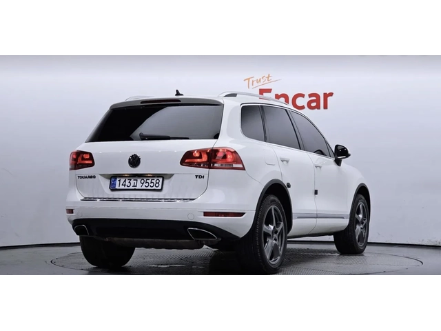 VW Touareg 3.0 TDI | ПОДГРЕВ | ПАНОРАМА | 165К КМ !! - автомобили, коли, обяви за нови и употребявани 1