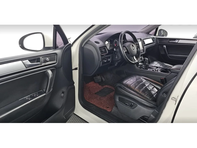 VW Touareg 3.0 TDI | ПОДГРЕВ | ПАНОРАМА | 165К КМ !! - автомобили, коли, обяви за нови и употребявани 6