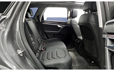 VW Touareg 3.0 TDI / DISTRONIC / ОБДУХВАНЕ / ПАНОРАМА - автомобили, коли, обяви за нови и употребявани 15