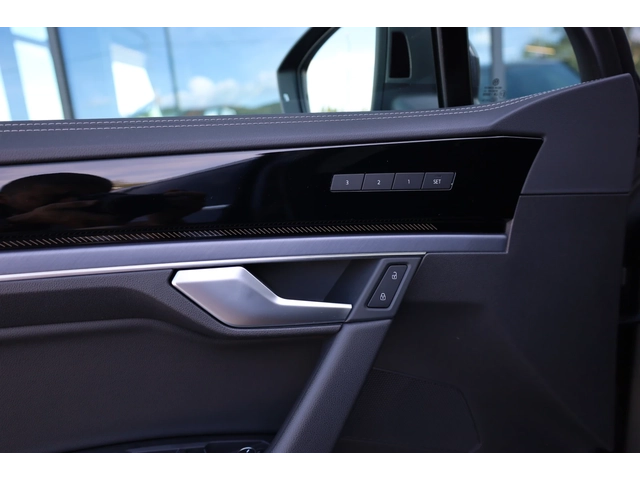 VW Touareg * NEW MODEL* R-LINE* IQ HD MATRIX LIGHTS* PANO! - автомобили, коли, обяви за нови и употребявани 13