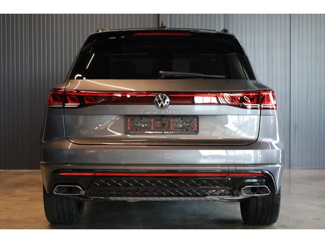 VW Touareg * NEW MODEL* R-LINE* IQ HD MATRIX LIGHTS* PANO! - автомобили, коли, обяви за нови и употребявани 6
