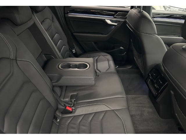 VW Touareg Touareg 3.0 V6 TDI 4Motion - автомобили, коли, обяви за нови и употребявани 11