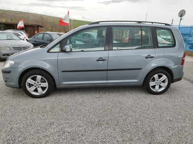 VW Touran 1.6I 102 к.с. - автомобили, коли, обяви за нови и употребявани 6