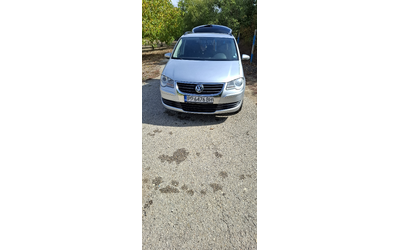 vw-touran-1-9-tdi-105 - 5